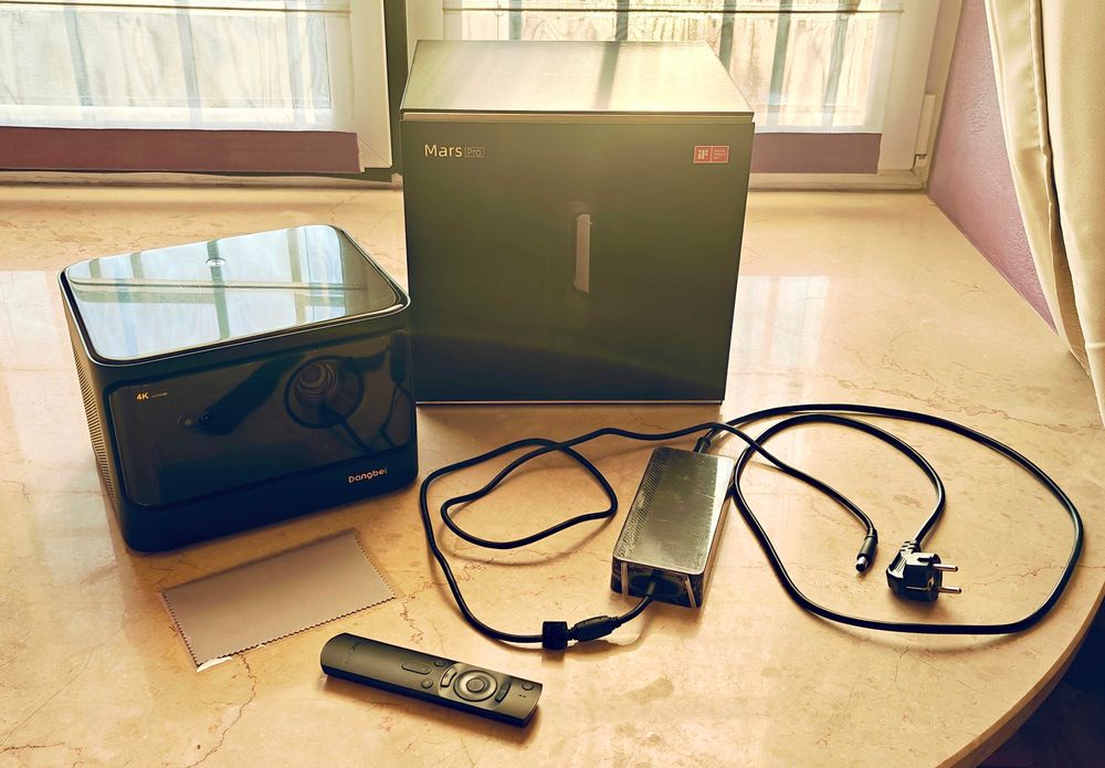 Проектор Dangbei Mars Pro Black 4K лазерний DLP 3D Android з Bluetooth