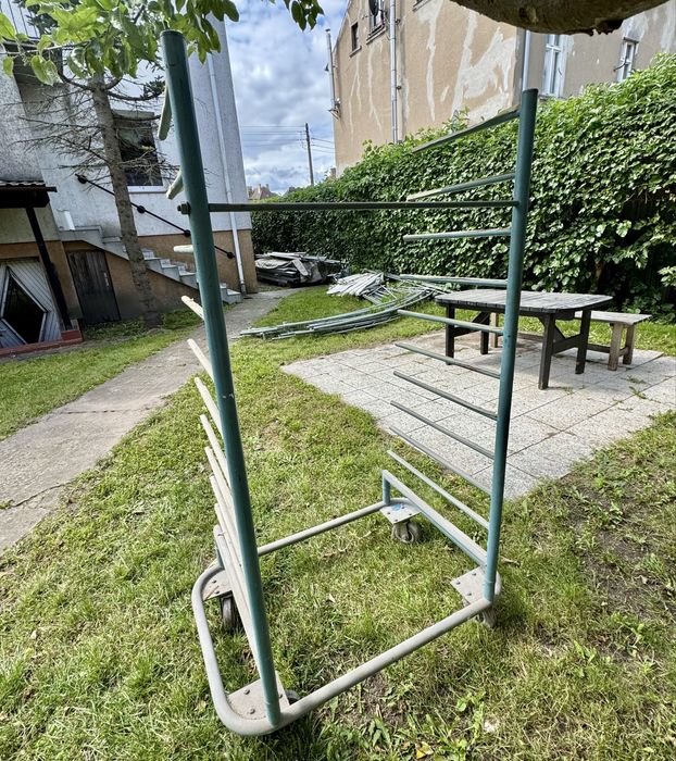 Wózek malarski stojak lakierniczy