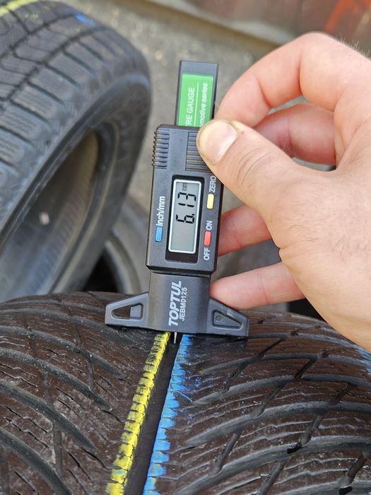 Шины БУ 225 50 R 18 Michelin pilot alpin 5 комплект зима