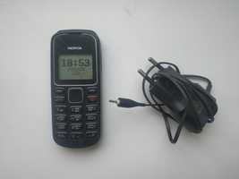 Nokia 1280 із зарядкою