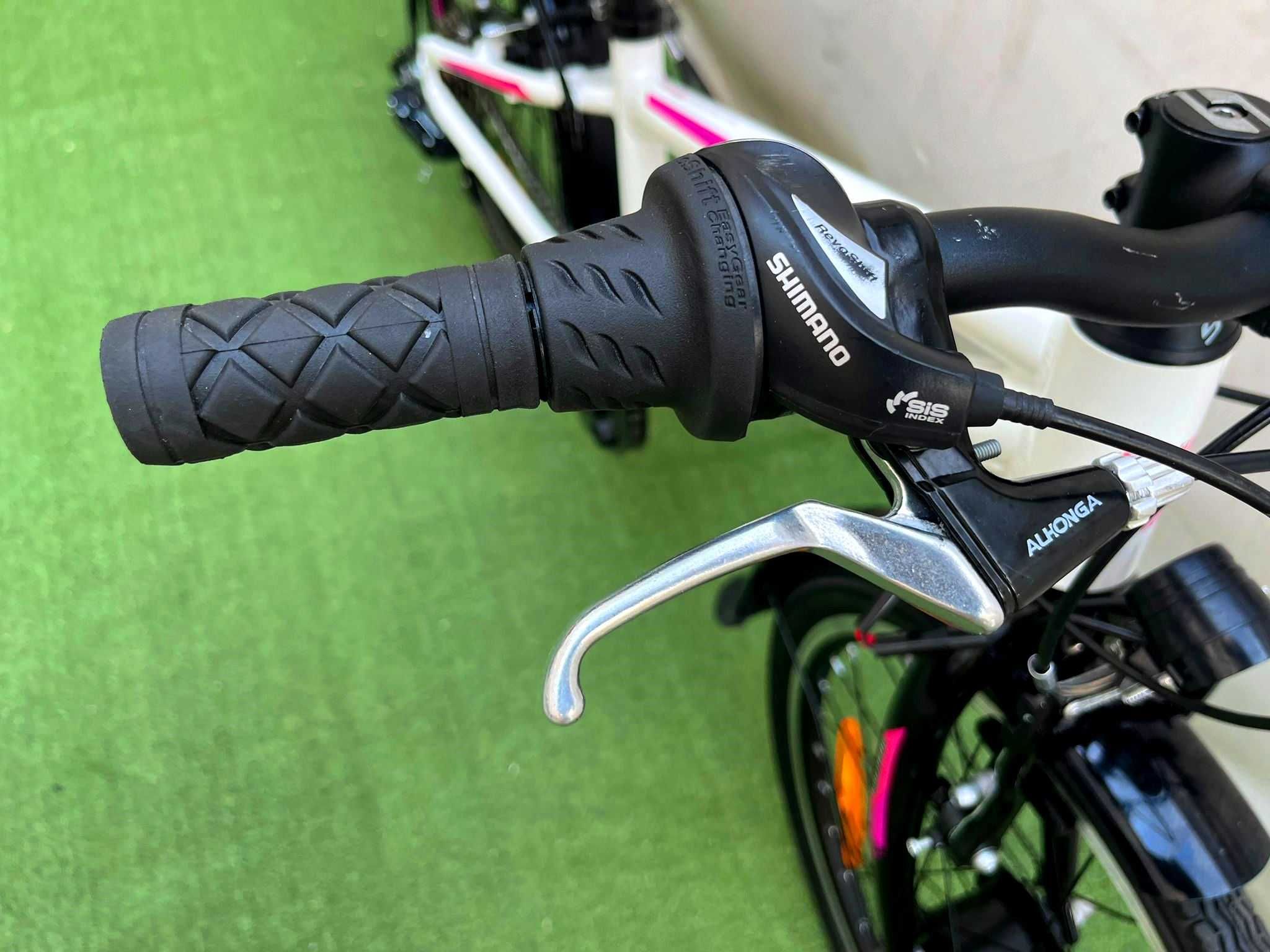 Rower dziecięcy SERIOUS ROCKVILLE STREET 20* Shimano Tourney Nexus LED