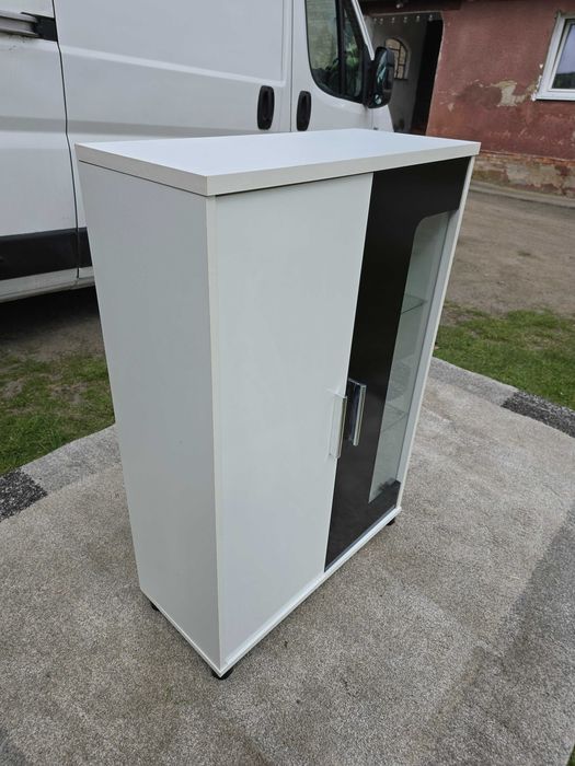 Komoda / Witryna w bdb stanie, szklane półki