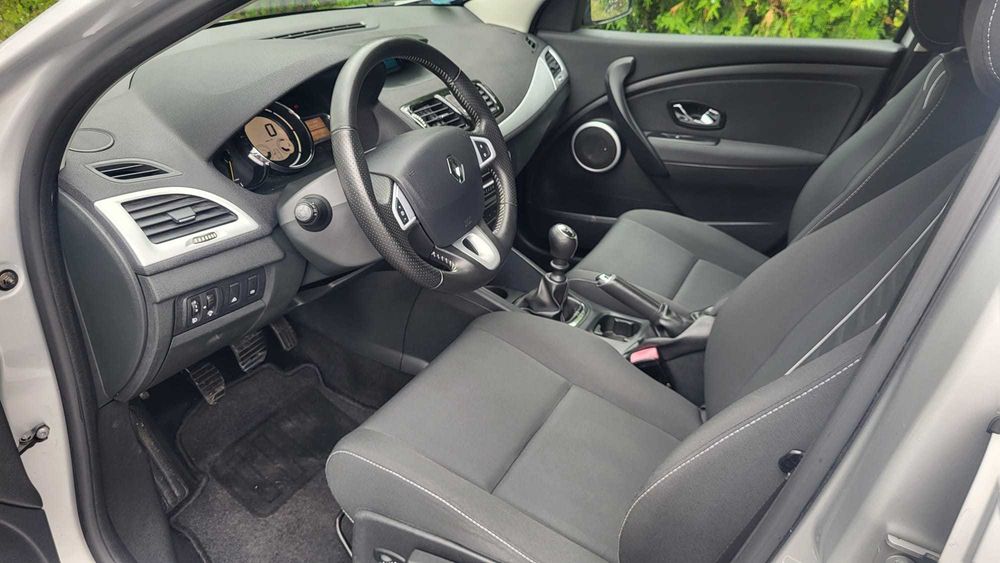 Sprzedam,
Renault Megane 1.2 benzyna TCe 115 KM ,