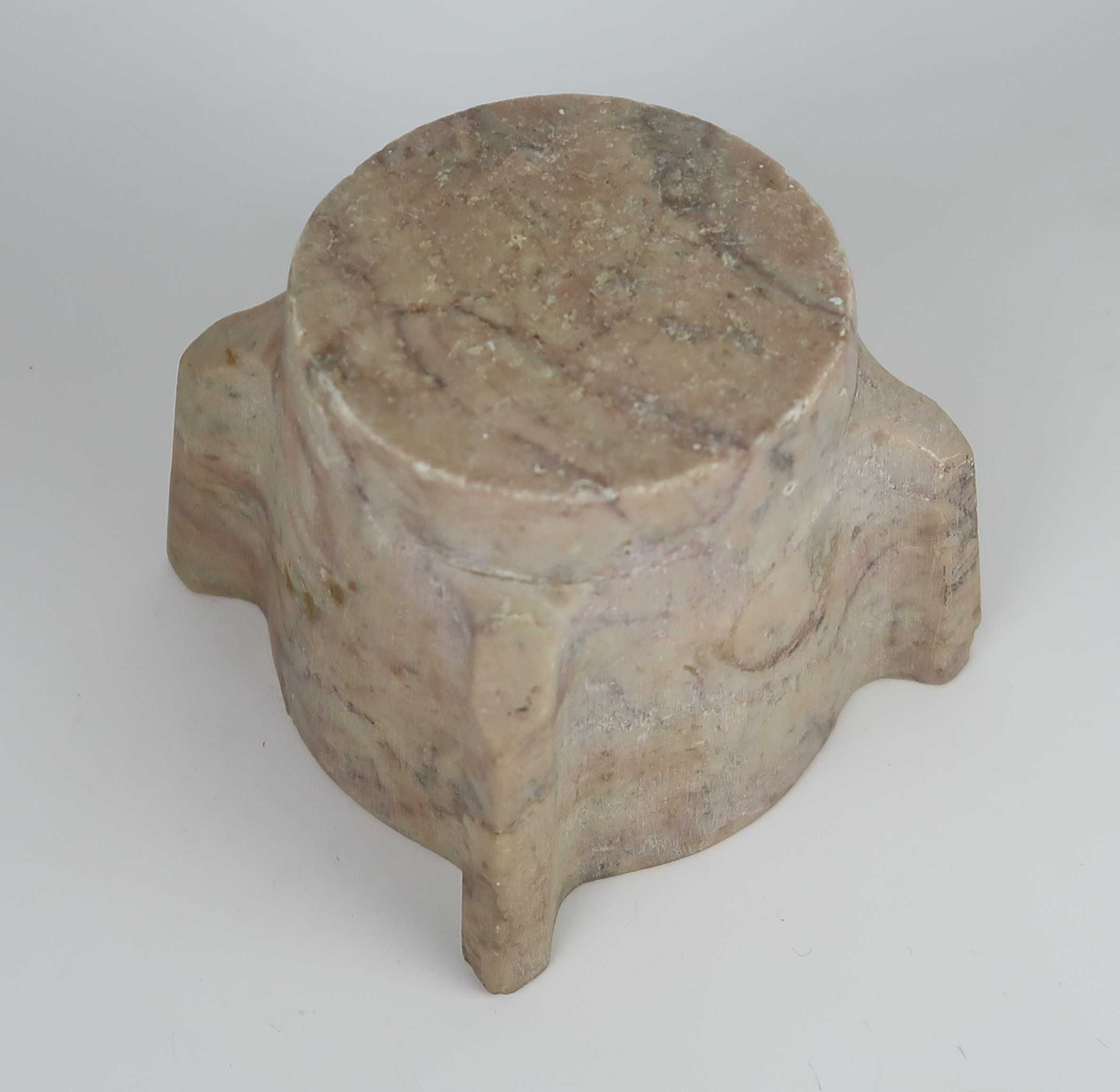 Almofariz em pedra com pilão Séc. XIX