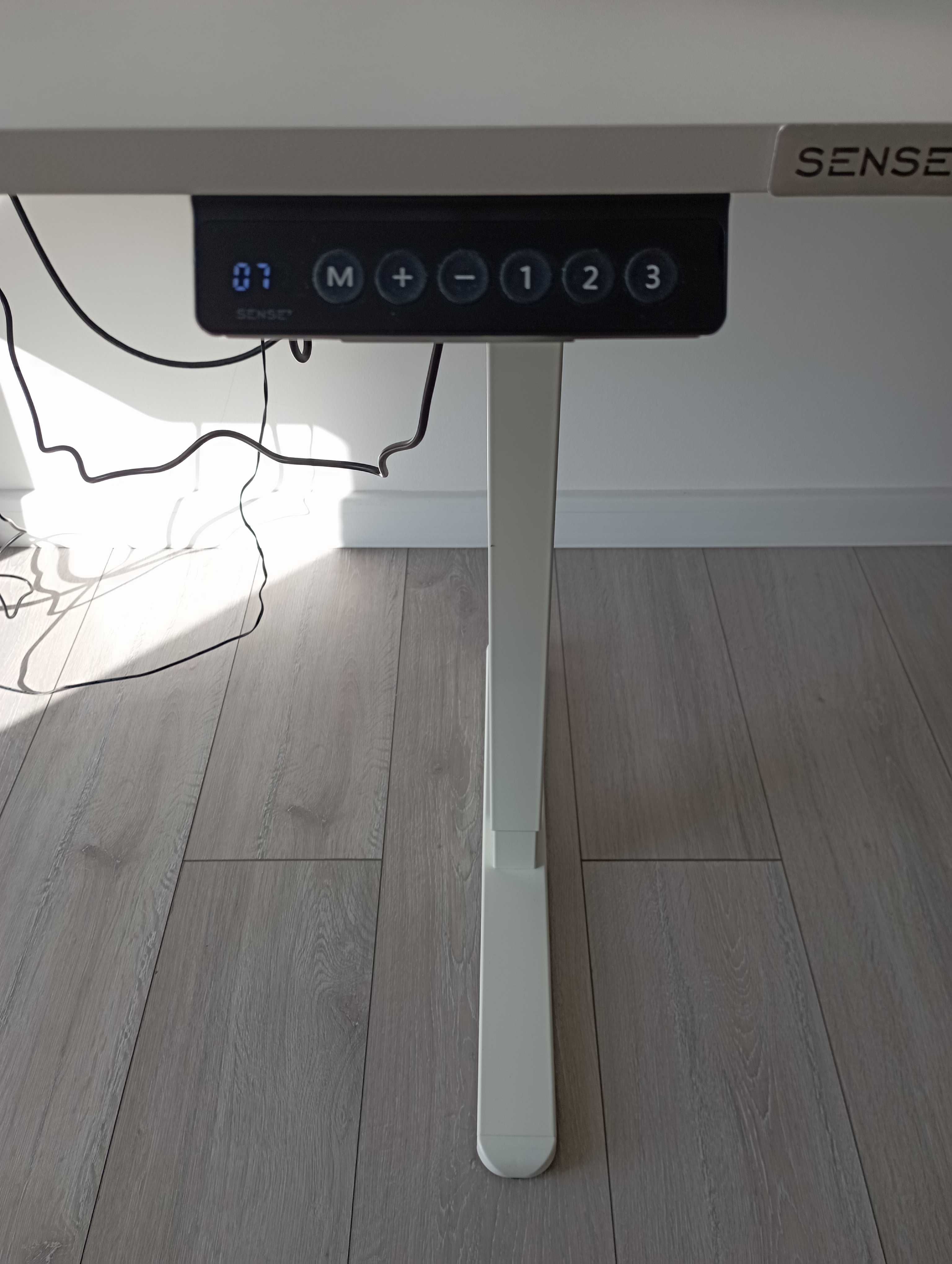 Biurko Elektryczne Regulowane 140x70cm SENSE7