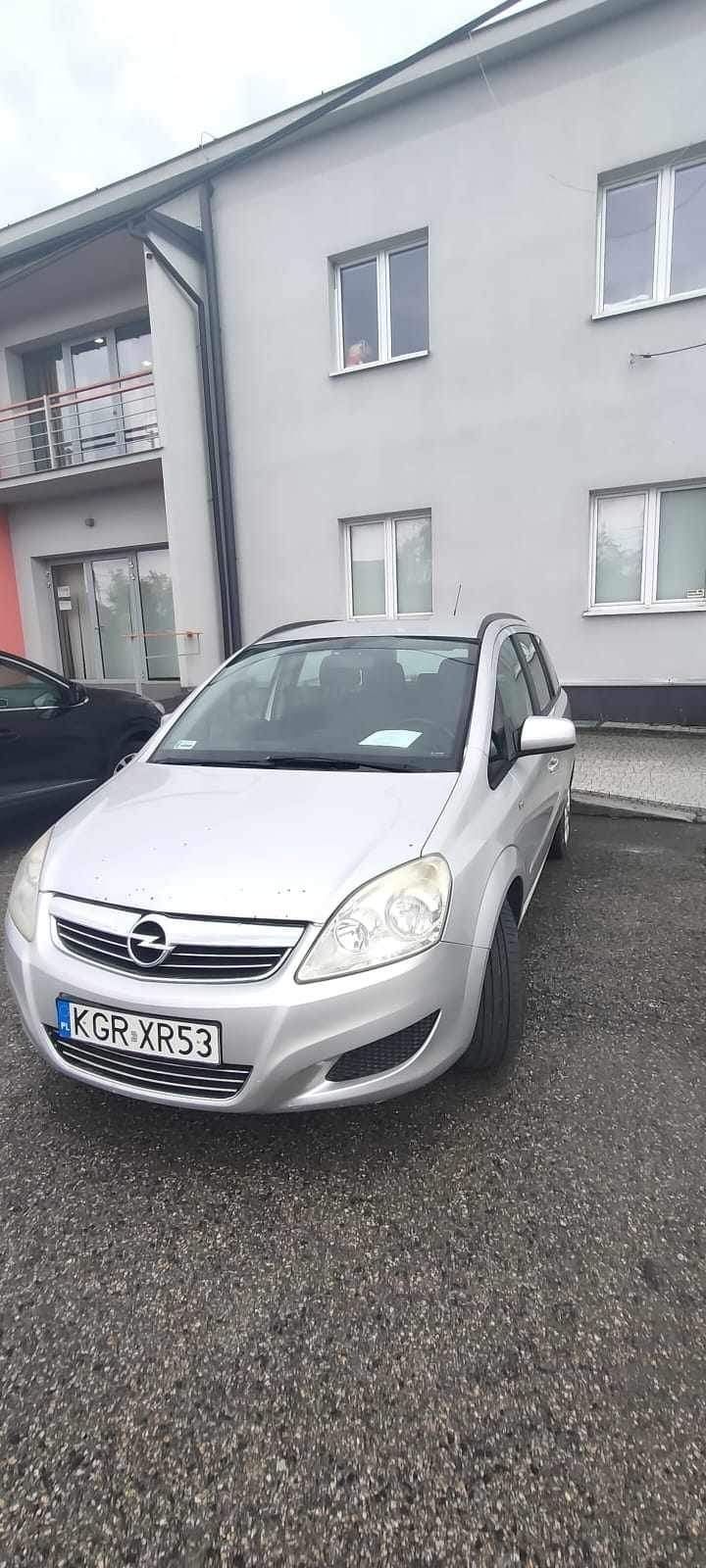 Opel zafira B 1.9 150km