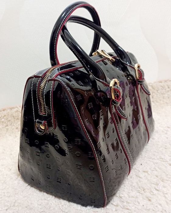 Сумка Arcadia женская натуральна шкіра лакова лак жіноча черна кожаная