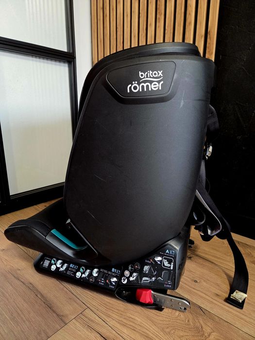 Fotelik Britax Romer Advansafix m i-size