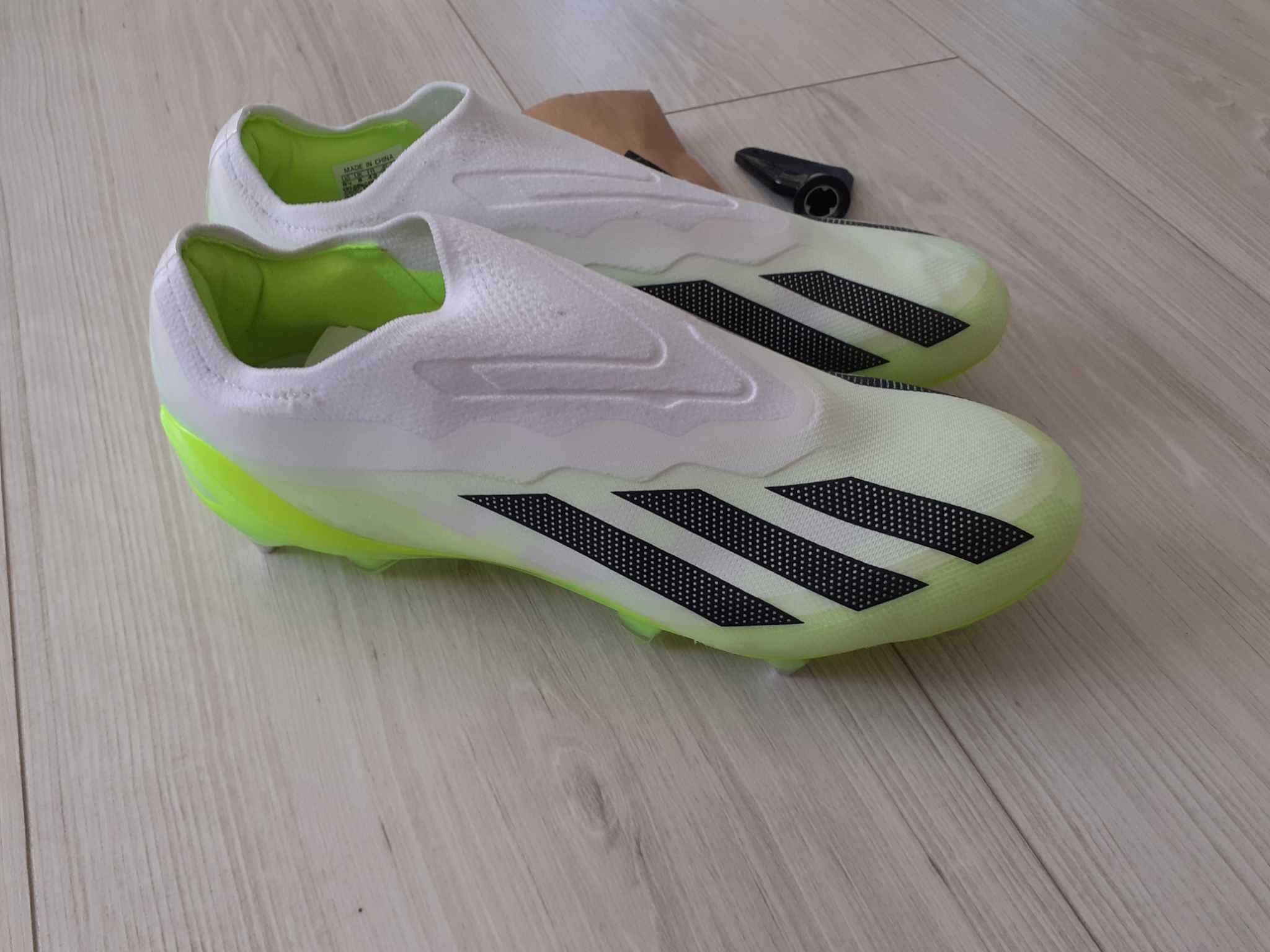Profesjonalne buty piłkarskie korki Adidas X Crazyfast.1 LL SG r. 42