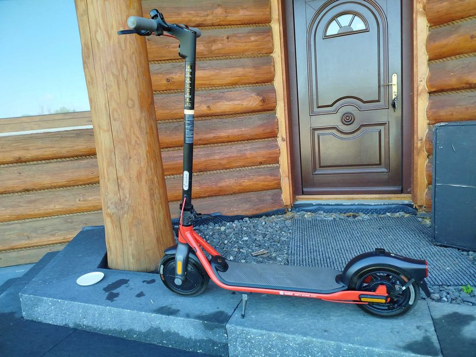 Hulajnoga Ninebot  Segway F 30D