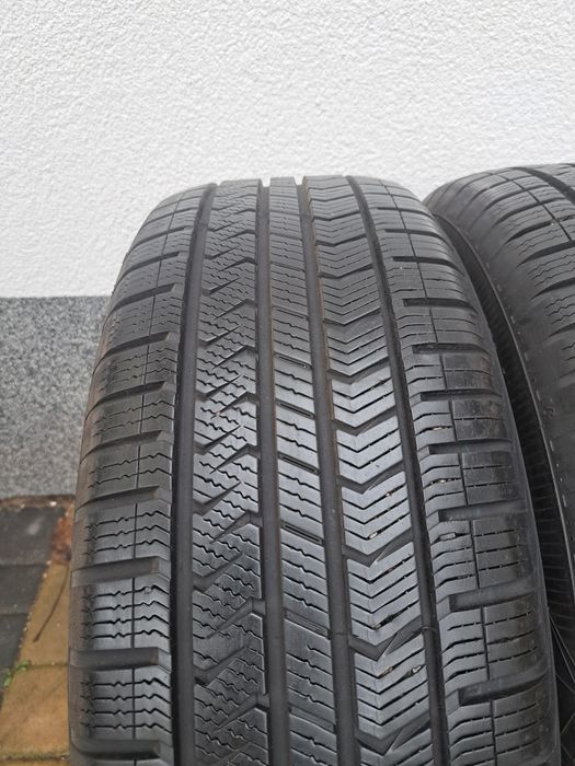 2x 225 55 R18 98V Vredestein Quatrac 5 2017r 6.7mm opony całoroczne