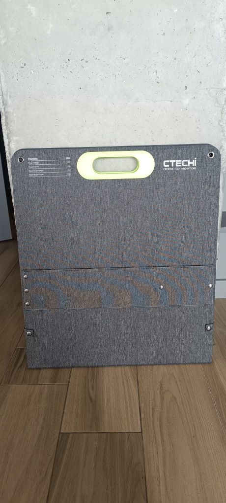 Портативная солнечная панель CTECHI SP-200 200W