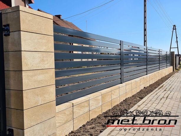 Ogrodzenie z bloczków kompleksowo murowanie ława metal