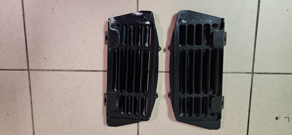 Osłony chłodnic  x grip