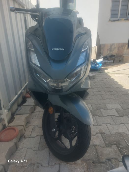 Honda pcx 2022, 6800 klm.