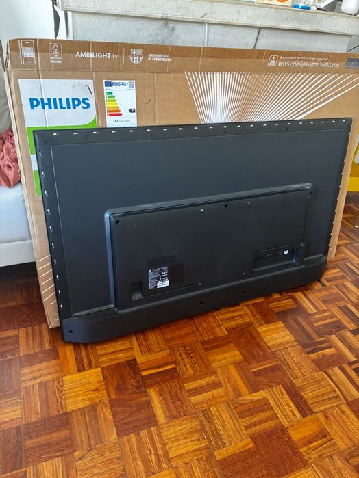 TV Philips Ambilight 55" 4K UHD – Série 8000 (55PUS8079/12)