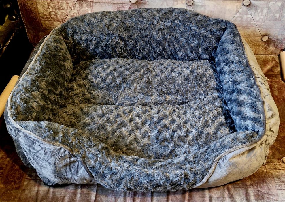 Legowisko duże dla psa miękkie I wygodne