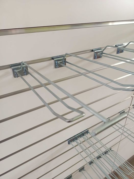 Panele ekspozycyjne niemieckie 3 szt.  1 m x 2,4 m Spacewall +wieszaki