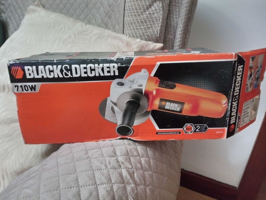 Martelo eléctrico+rebarbadora black