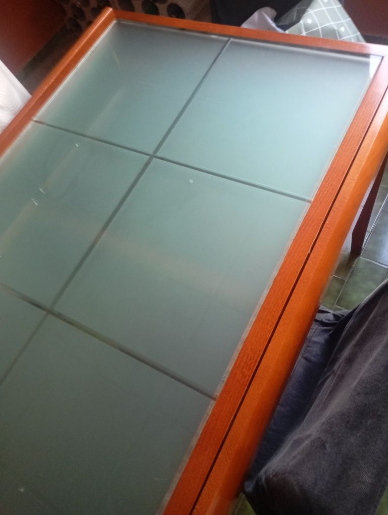 Mesa em segunda mao