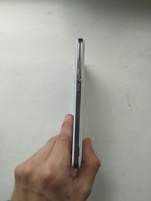 Huawei Y6 Pro 2GB / 16GB  13 Мл 5"