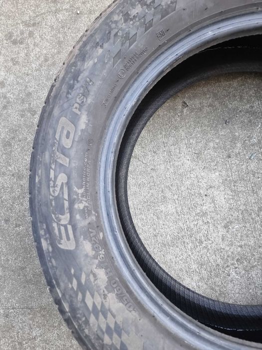 Opony 2 szt. 205/60/16 2021 r. Kumho Ecsta PS71 DOT 3021 5,5 mm