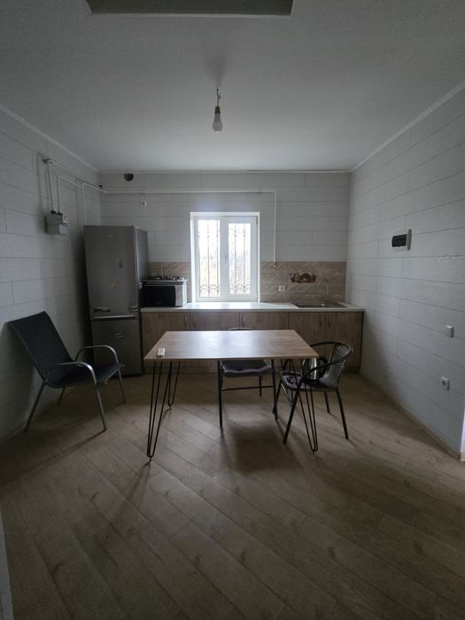 Продаж будинку  зі зручностями с.Потоки .