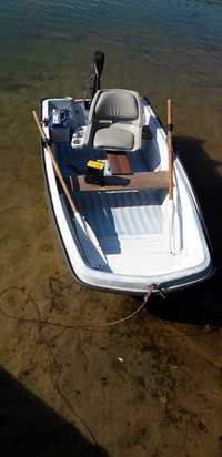 Łódka 2-osobowa z akumulatorem + GRATIS Siodełko wędkarskie