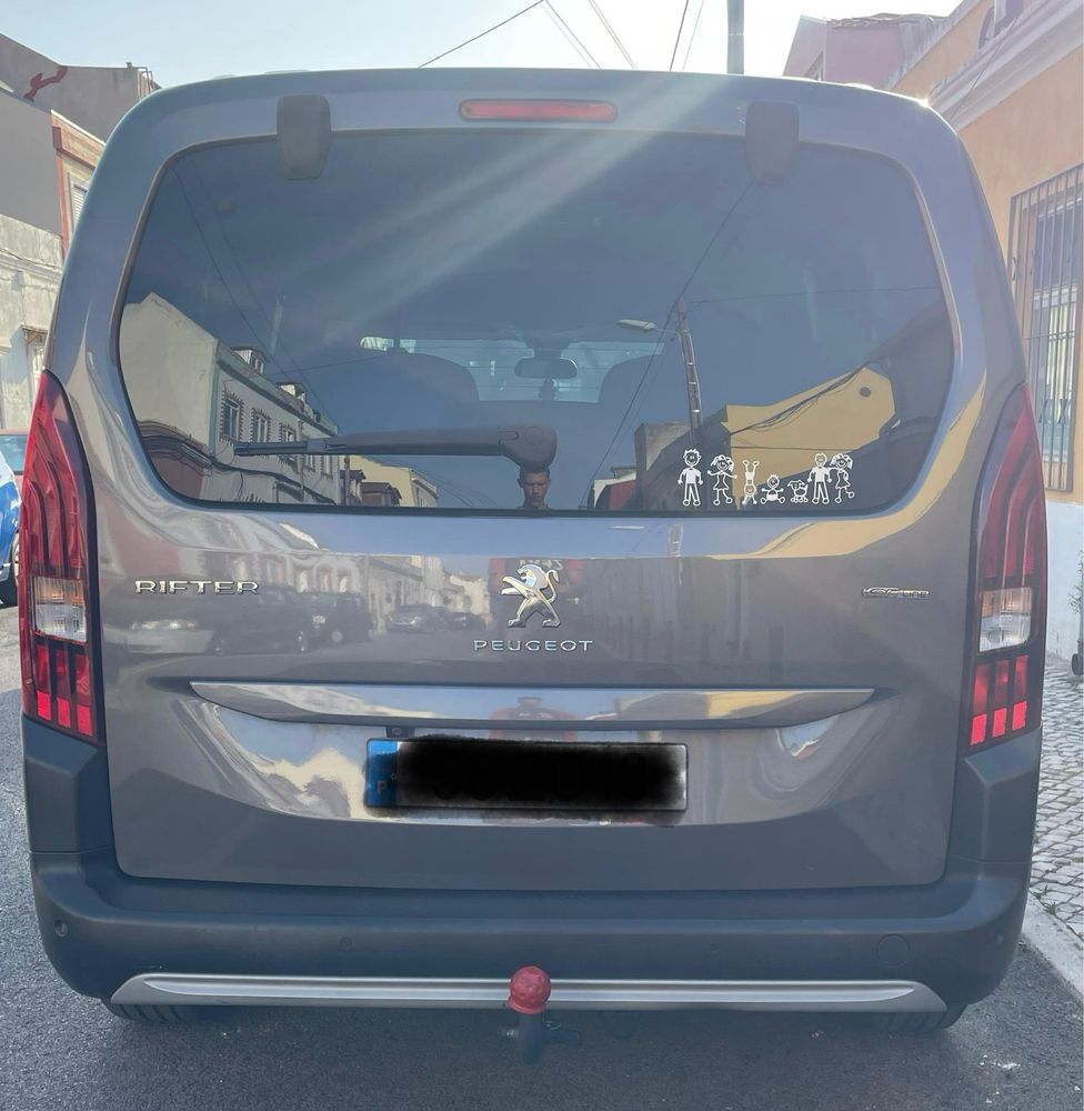 Peugeot Rifter GT Line 7 Lugares - Conforto, Espaço e Estilo!