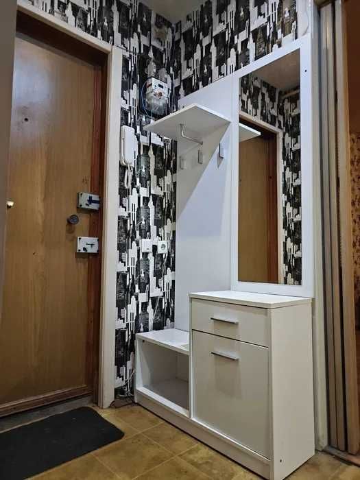 Продам однокімнатну квартиру в центрі