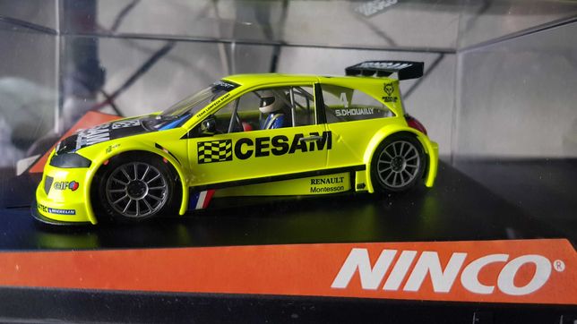 slot NINCO Renault Megane Trophy Cesam - novo