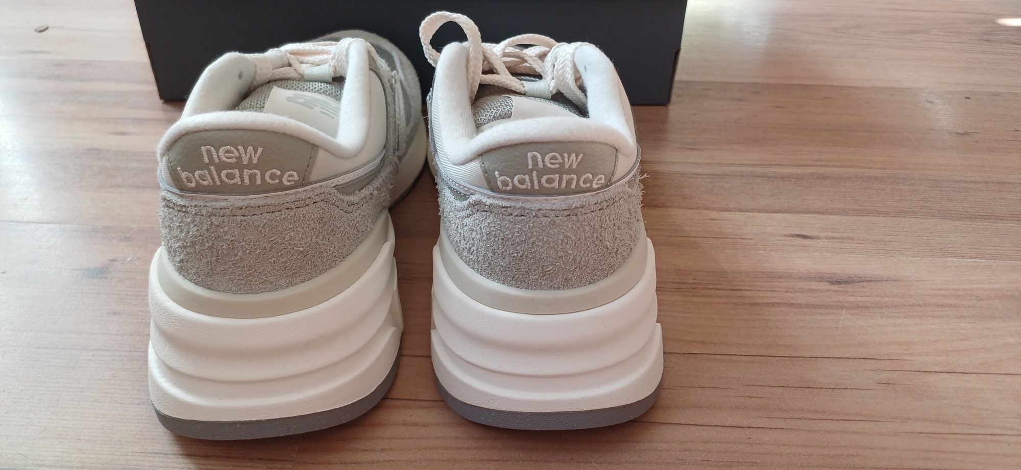 Nowe buty New Balance U997REF, 38