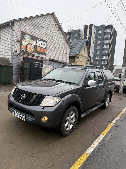 Пикап Nissan Navara D40 2.5 дизель механика 2010 год
