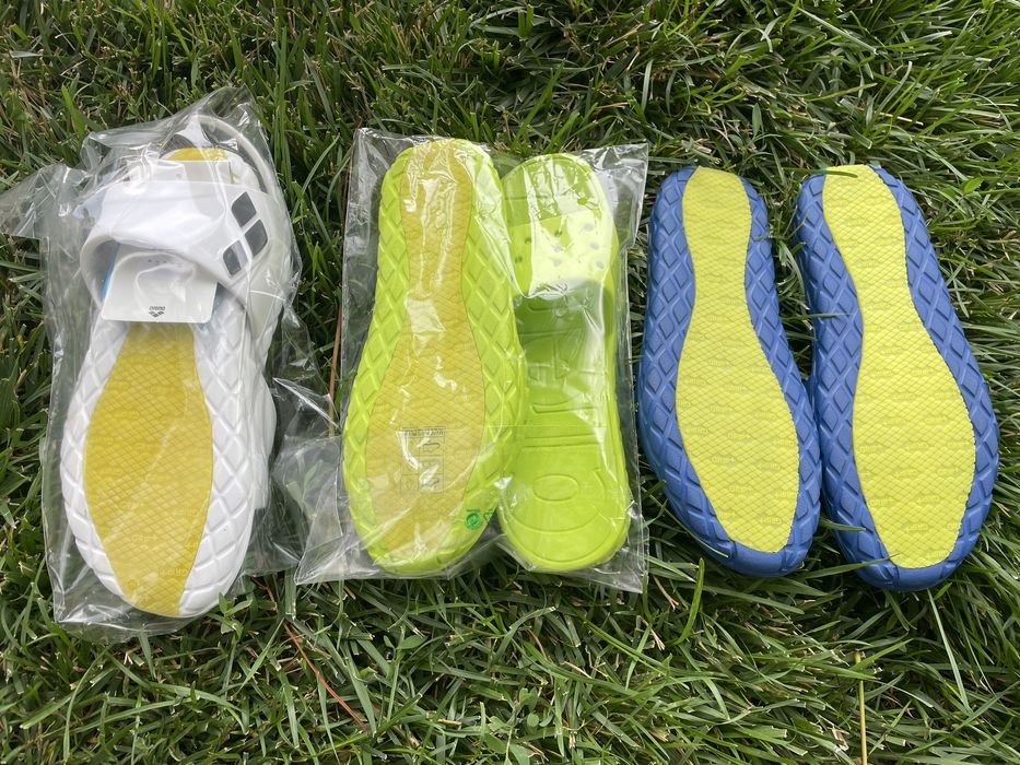 Arena тапці 37 розмір