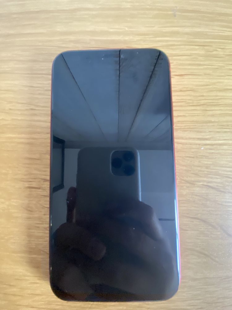 Iphone XR 64 gb red.