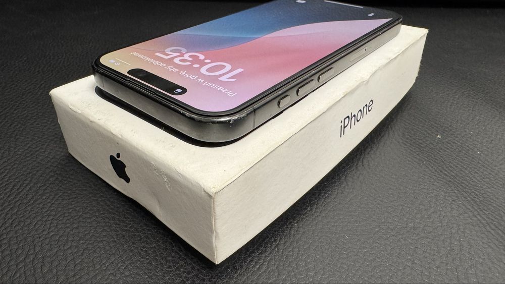 iPhone 15 Pro czarny 128 gb