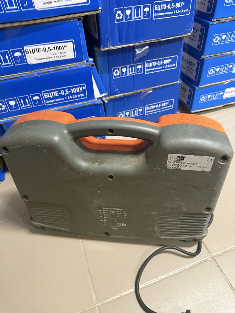 ЧИТАЙТЕ ОПИС !!! Компресор  1100 w 8 bar