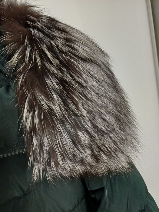 Куртка зимова з натуральним коміром