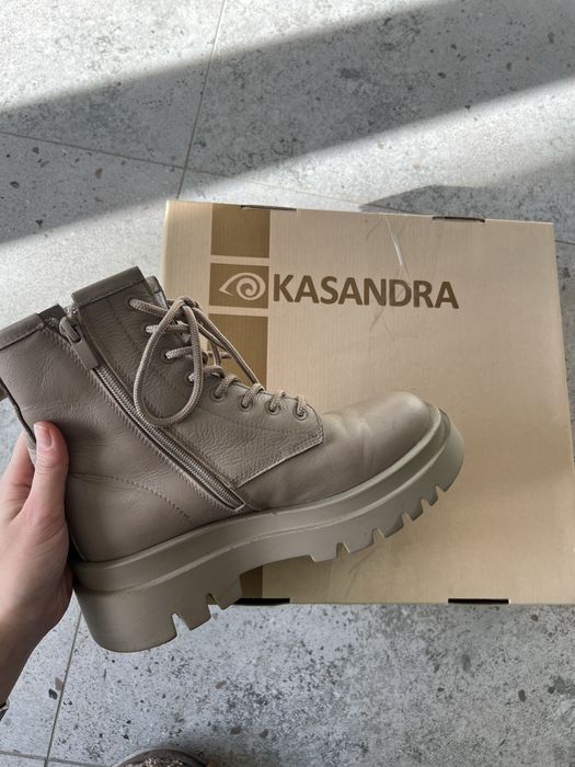 Черевики / черевики бежеві