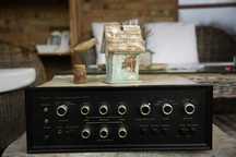 Wzmacniacz Sansui AU777d