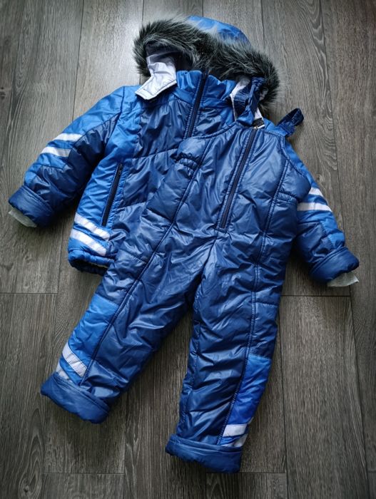 Зимовий комбінезон для хлопчика 98р на овчині синього кольору