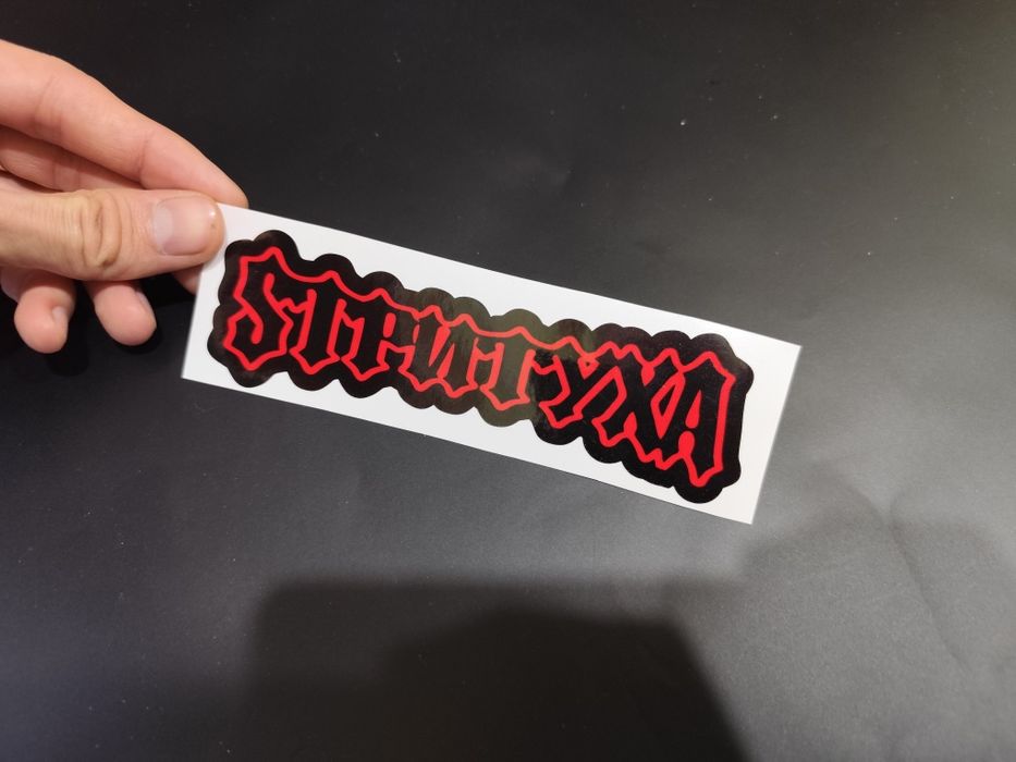 Наклейка стритуха strituha на мотоцикл