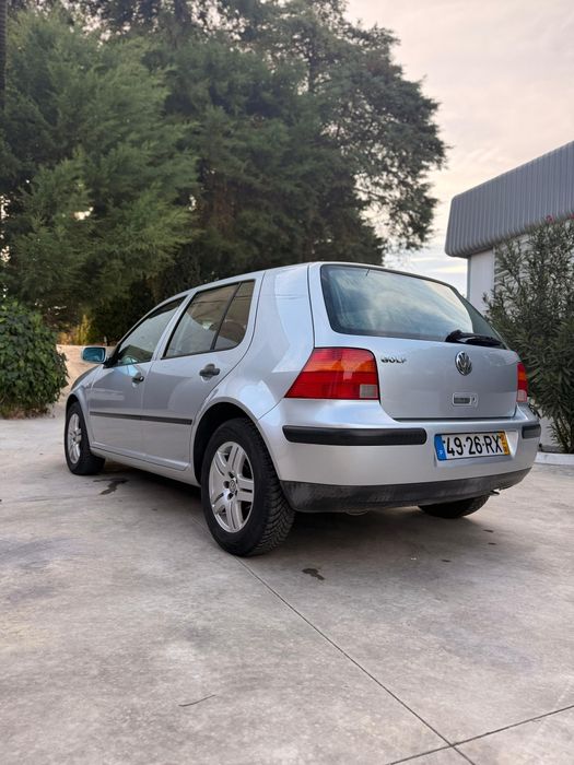 Golf 1.6 gasolina