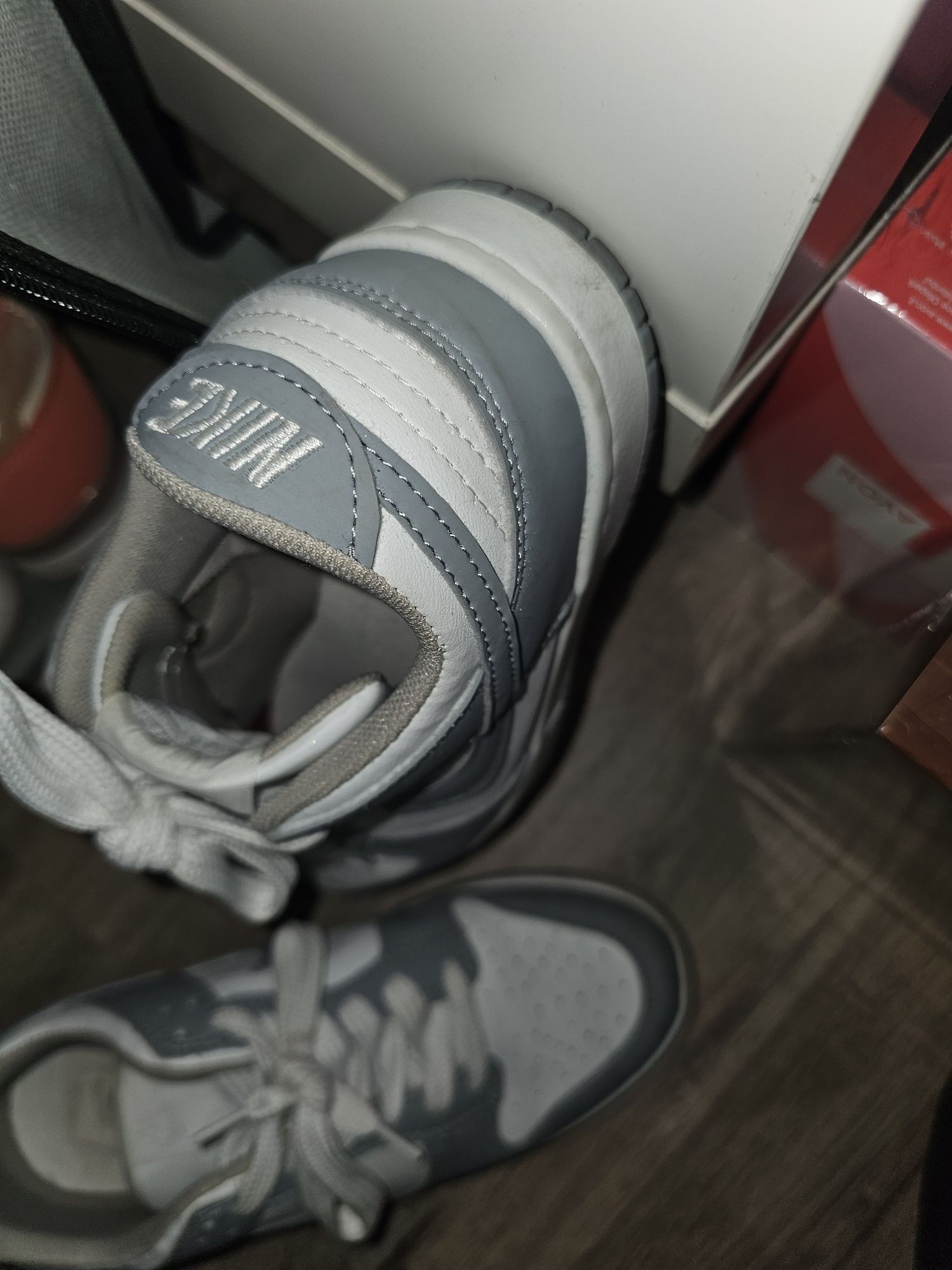 Tênis dunk cinza
