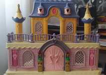 Vende-se Castelo