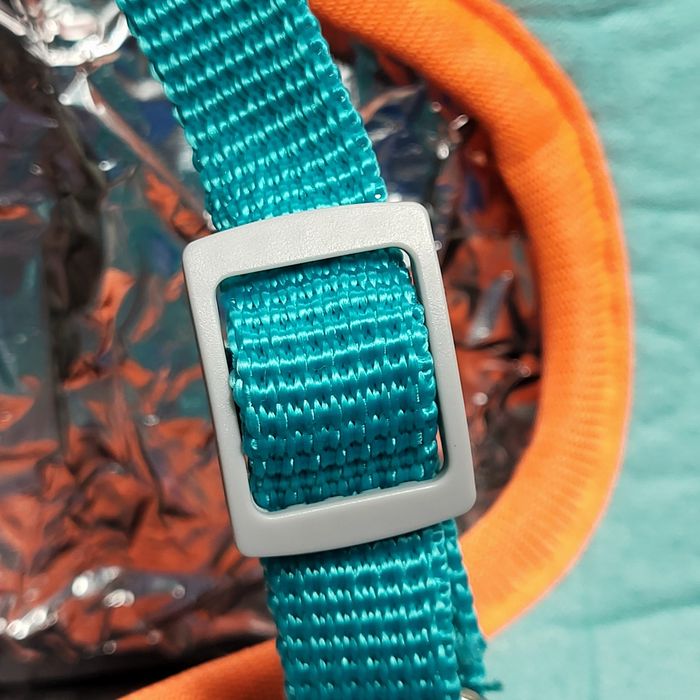 М'яка шлейка з повідцем для котів і маленьких собак