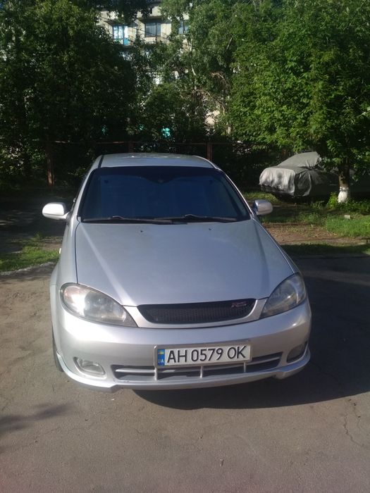Продам Lacetti 1.8,газ-бензин, хозяин