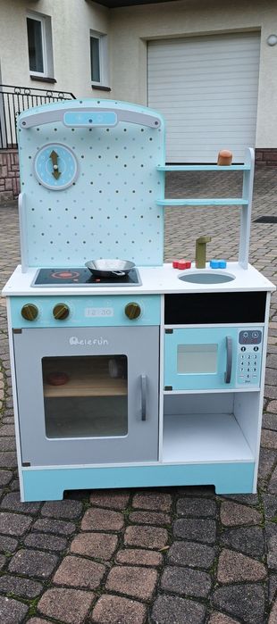 Kuchenka dla dzieci z mikrofalówką