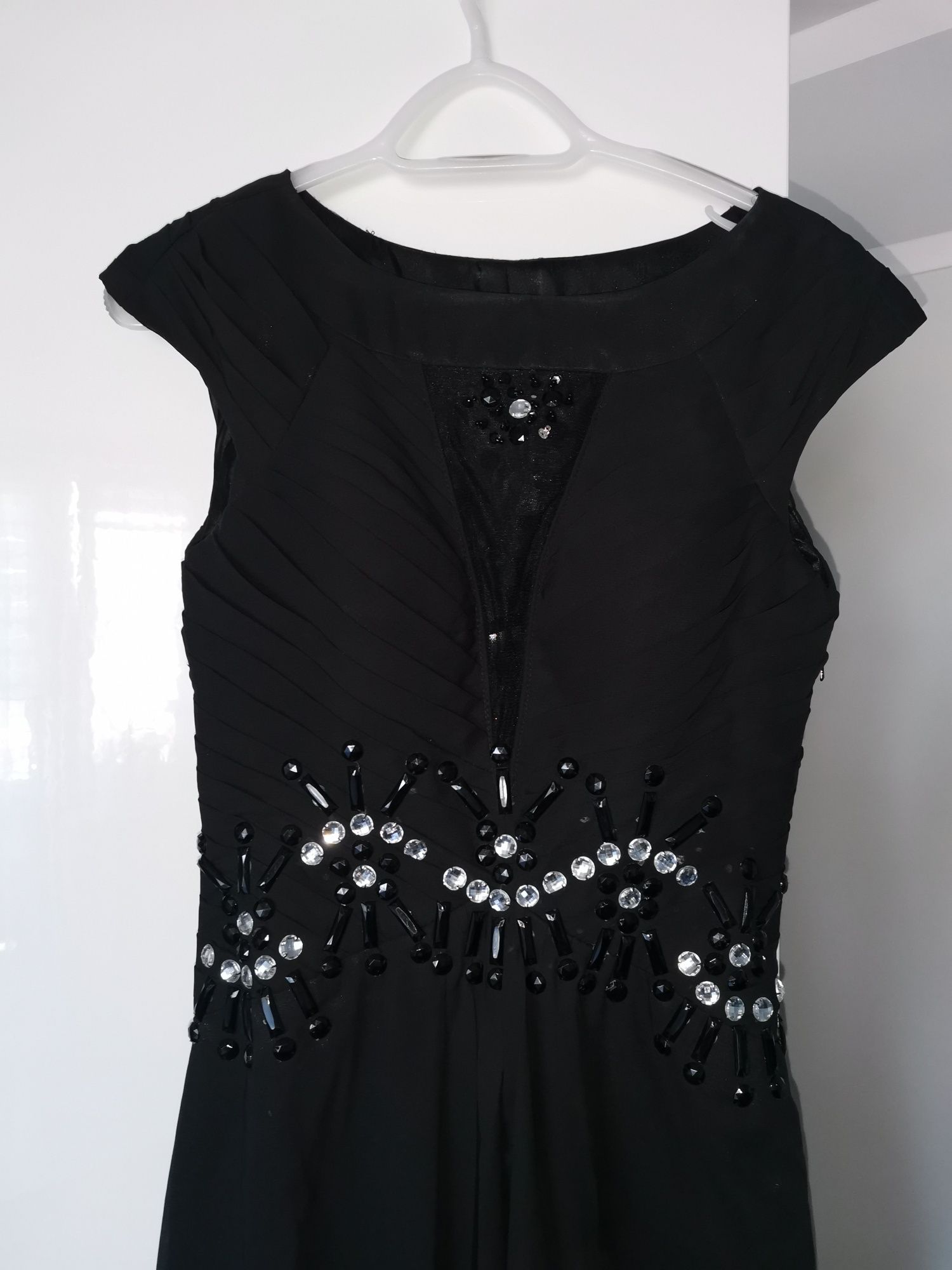 Długa piękna S 36 38 czarna wieczorowa sukienka sylwester tiul maxi