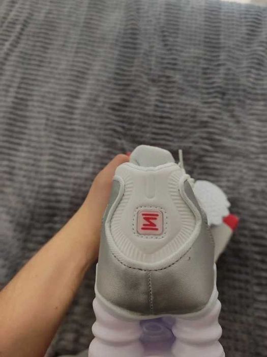Buty Trampk Nike Shox TL White Silver R.37.5